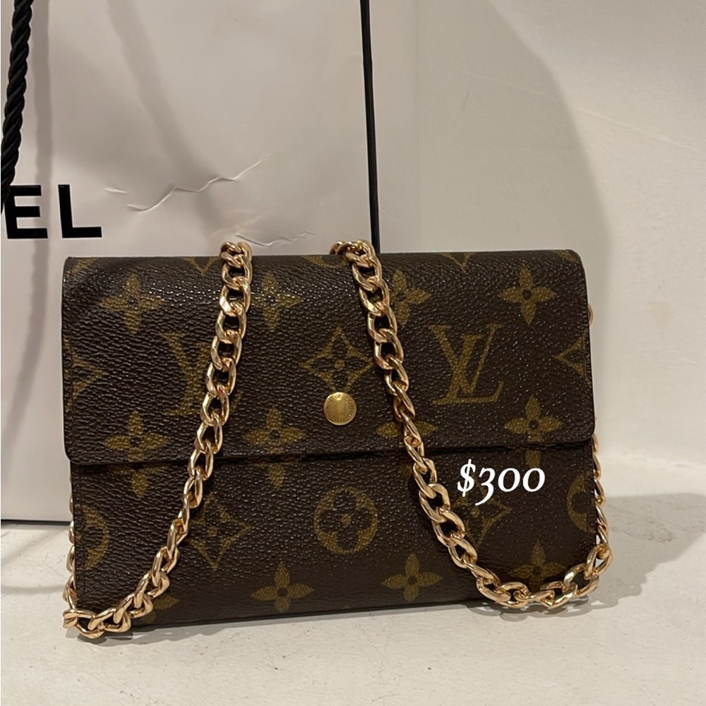 Louis Vuitton Brown and Gold Monogram Clutch